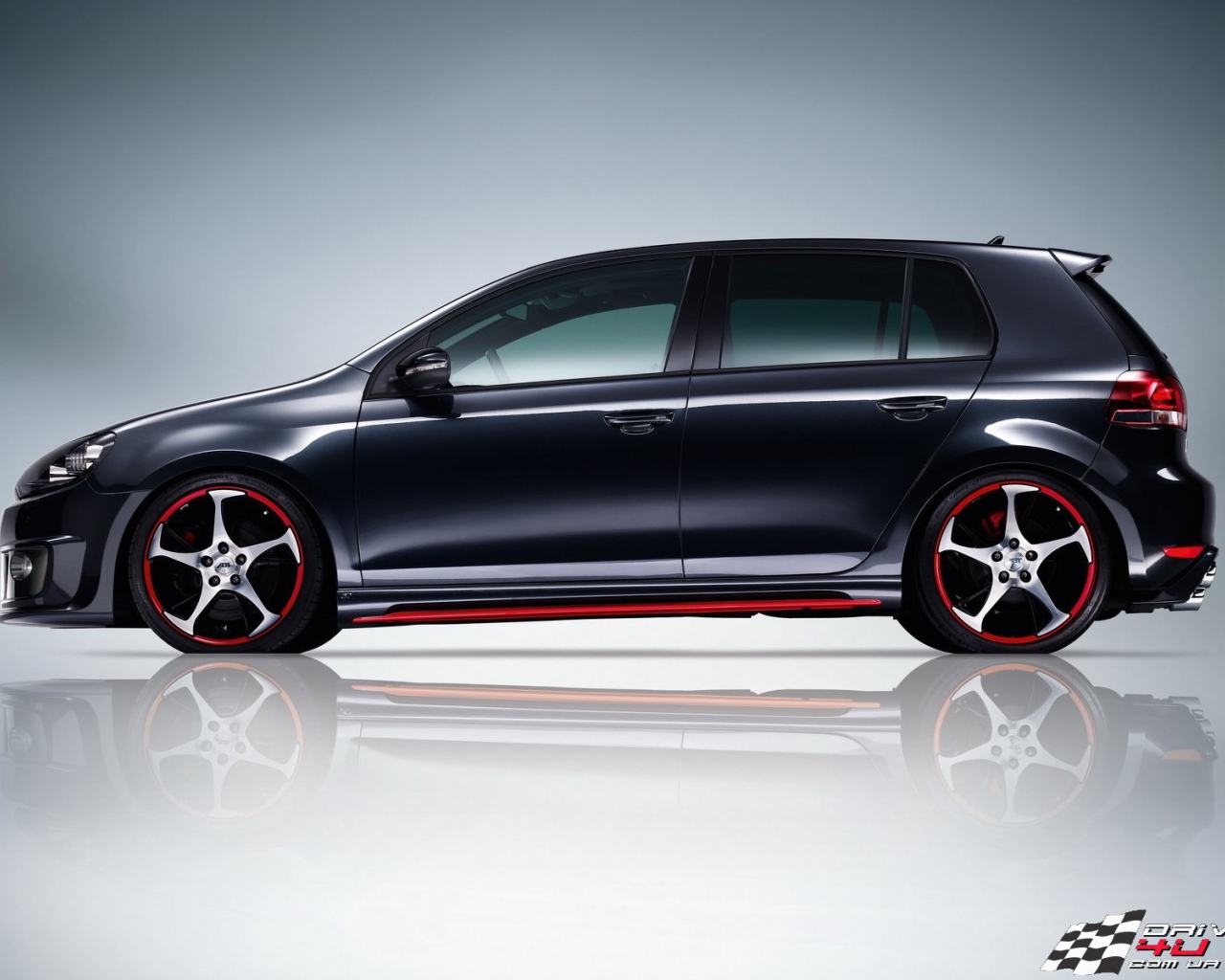 Тест драйв автомобиля Golf GTI 2014 года