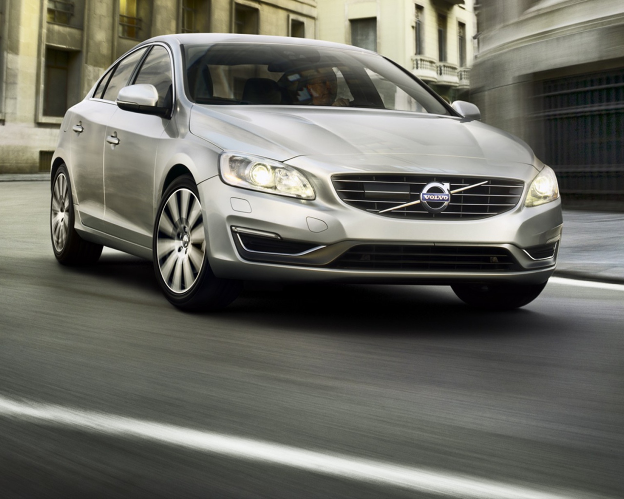 Дизайн автомобиля Volvo s60