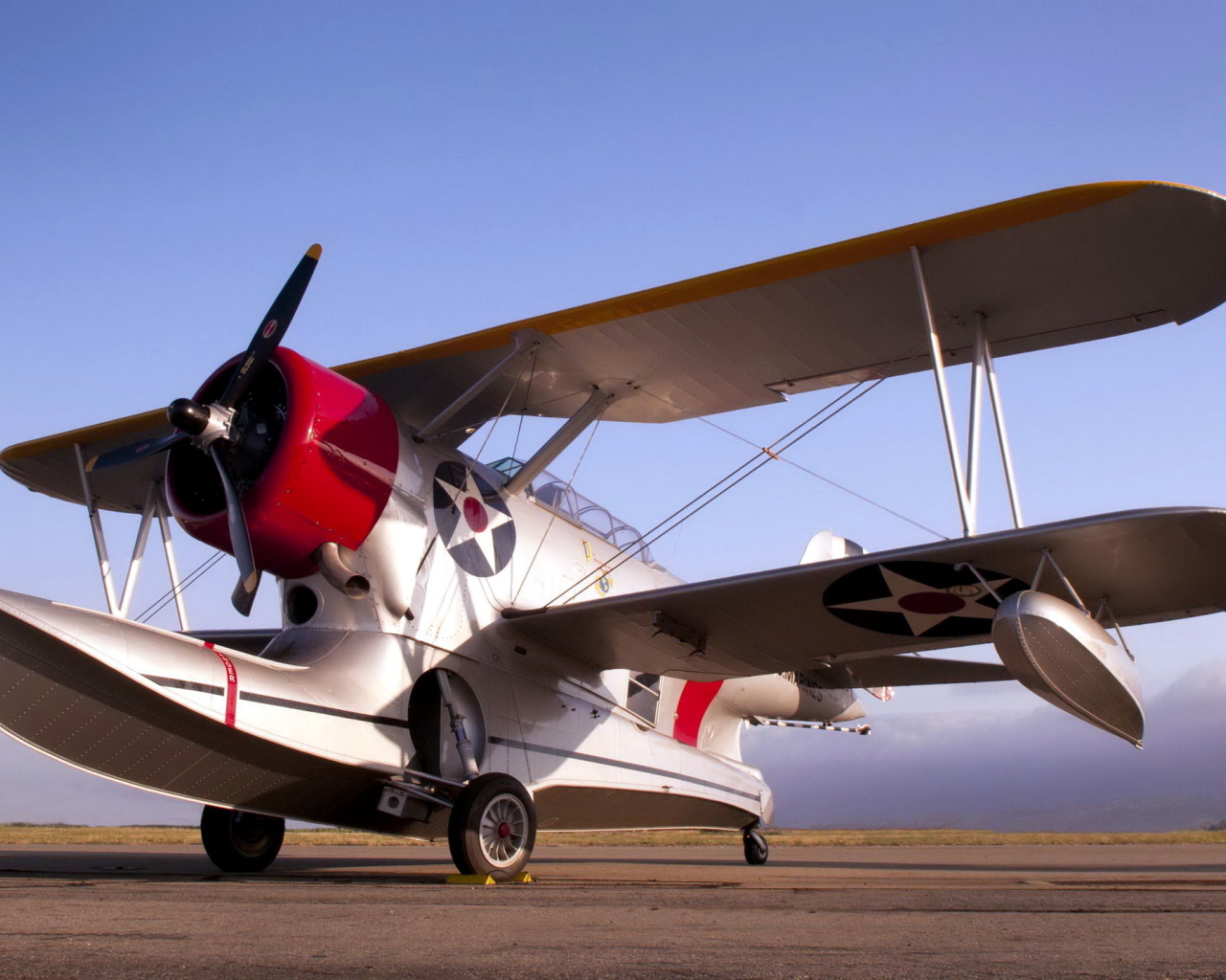 Самолет лодка