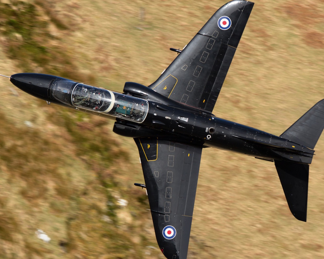 Черный самолет