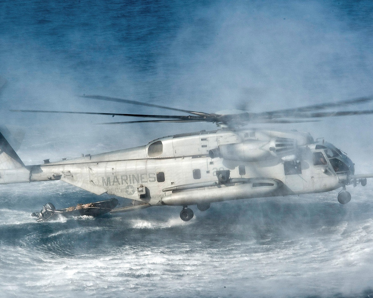 Супер вертолет CH53