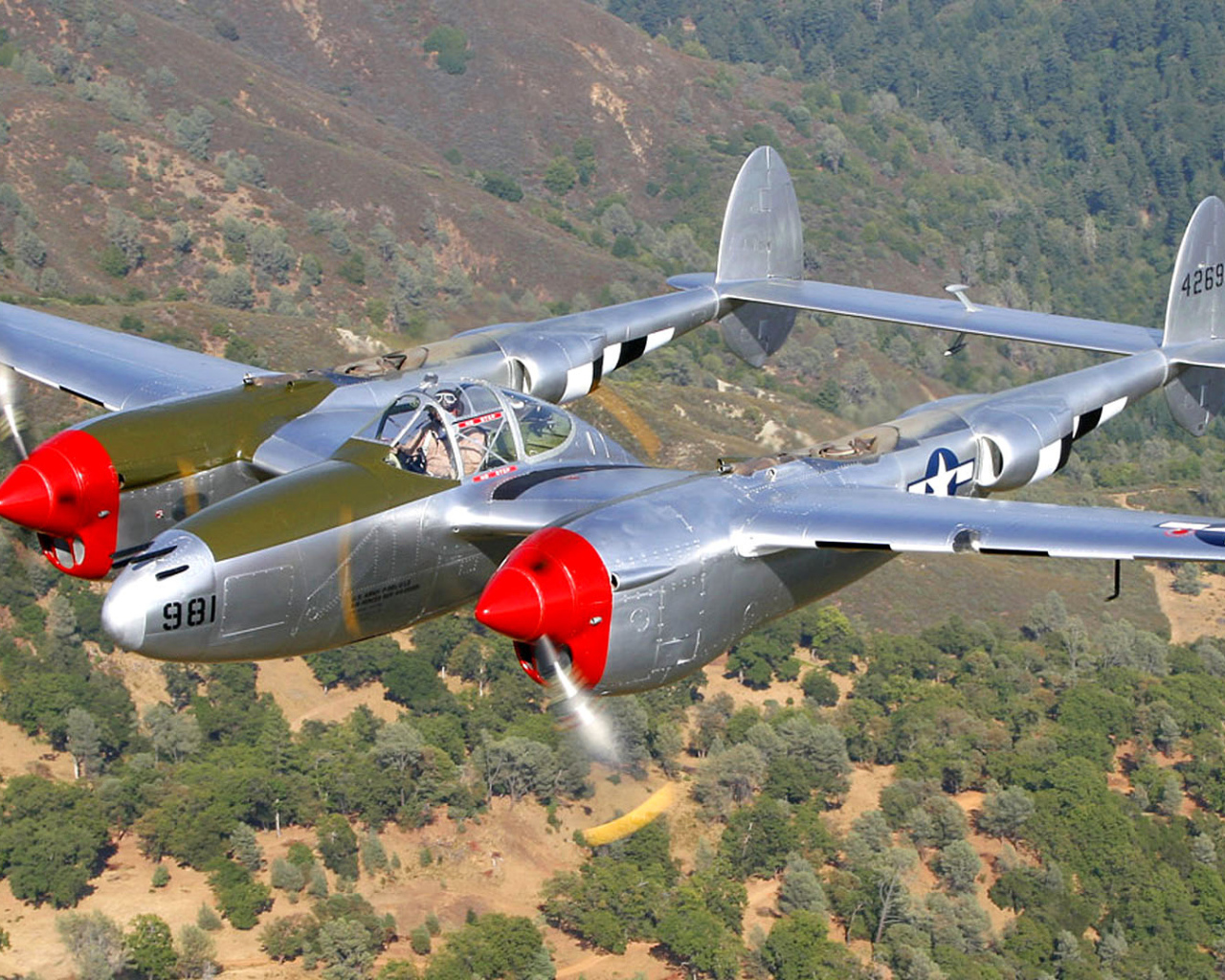 Полет над горами