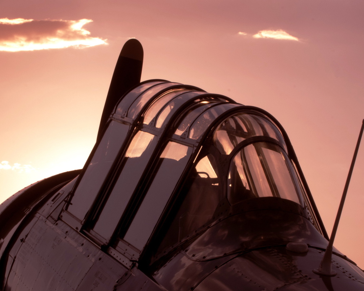 Кабина самолета