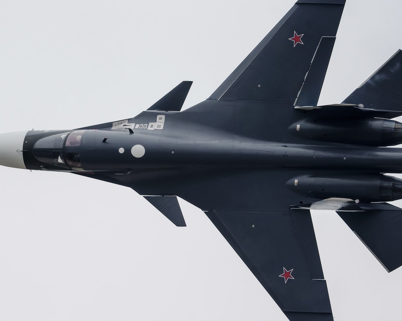 Вид истребителя сверху