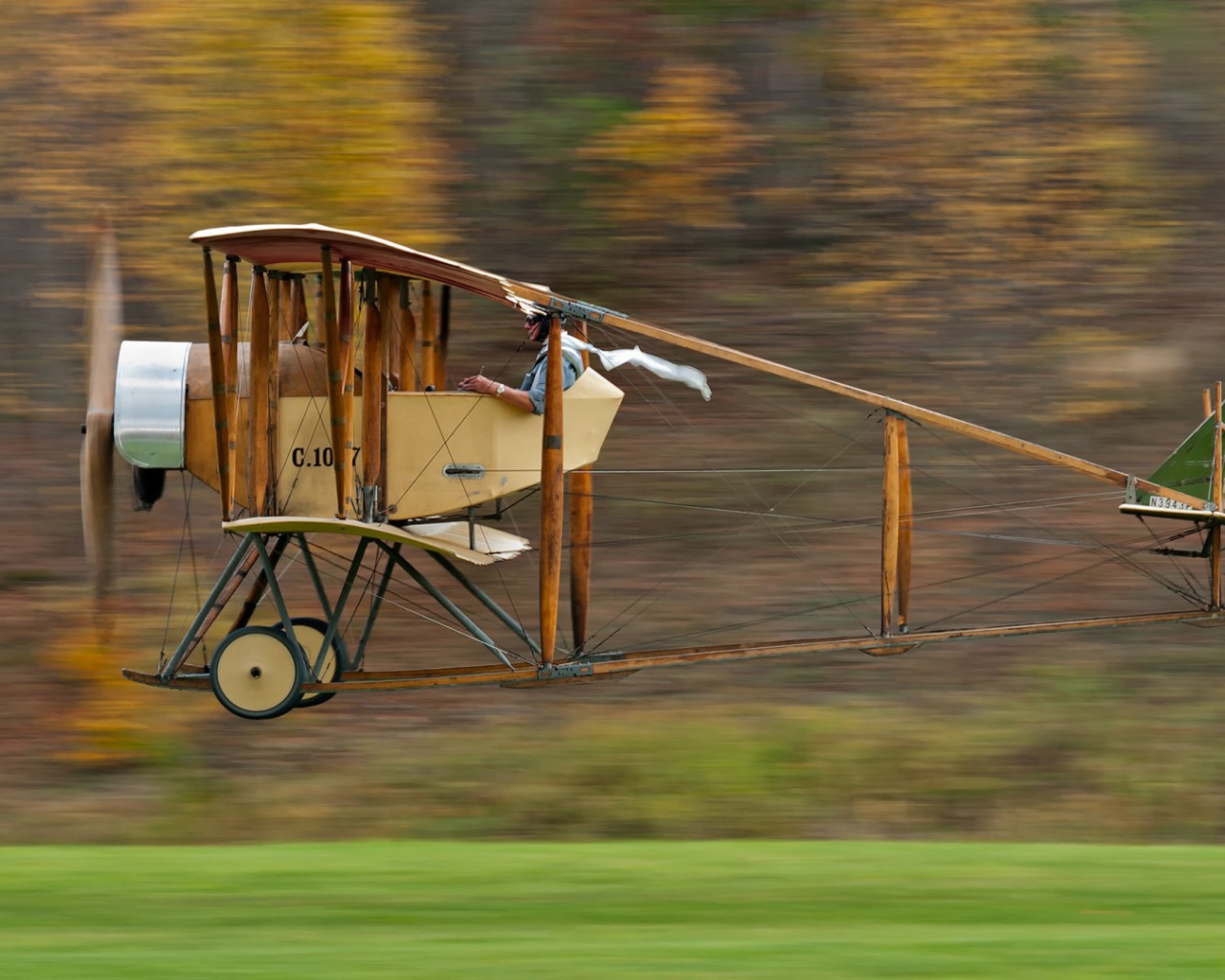 Деревянный самолет