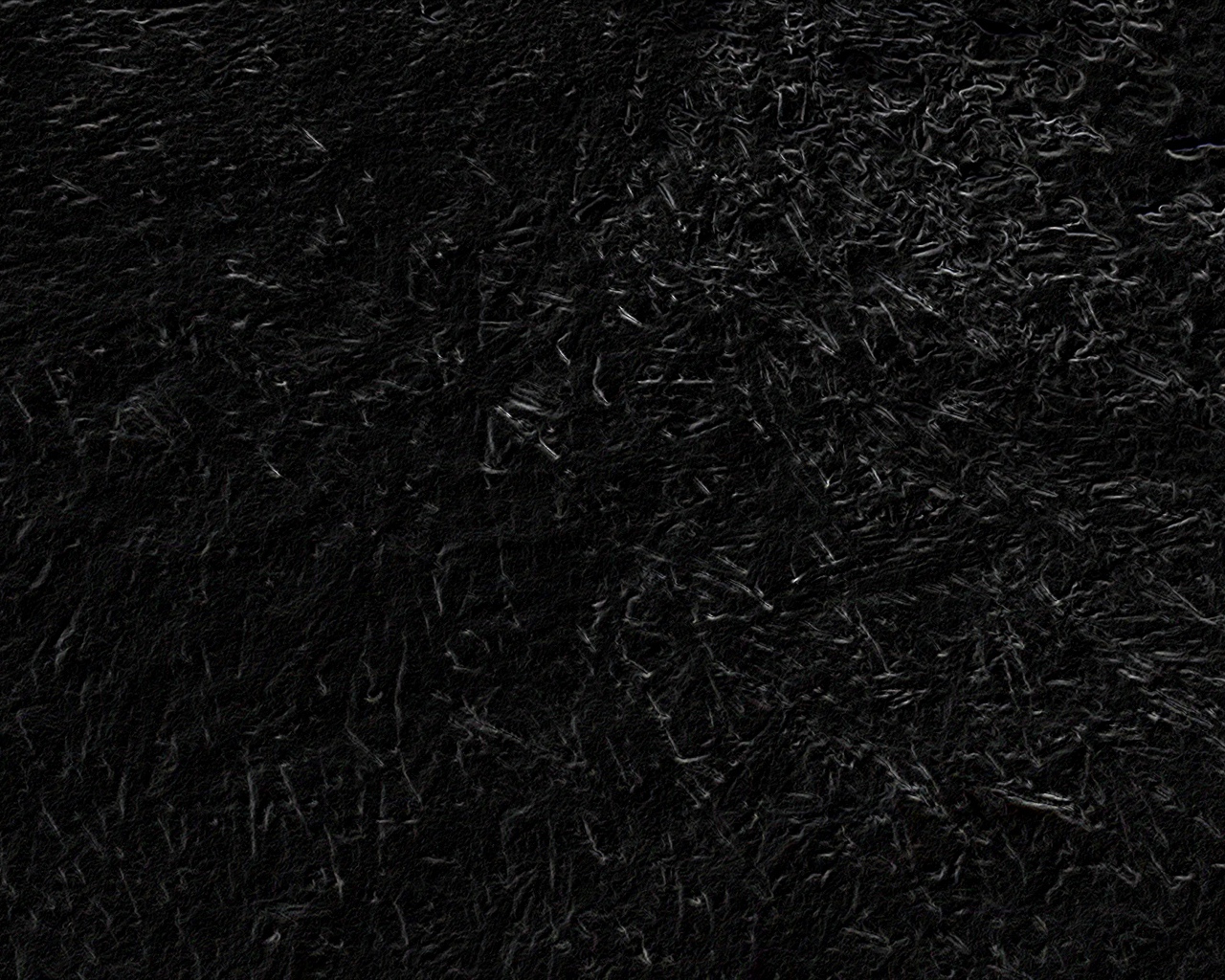 Абстрактный хаос на черных обоях