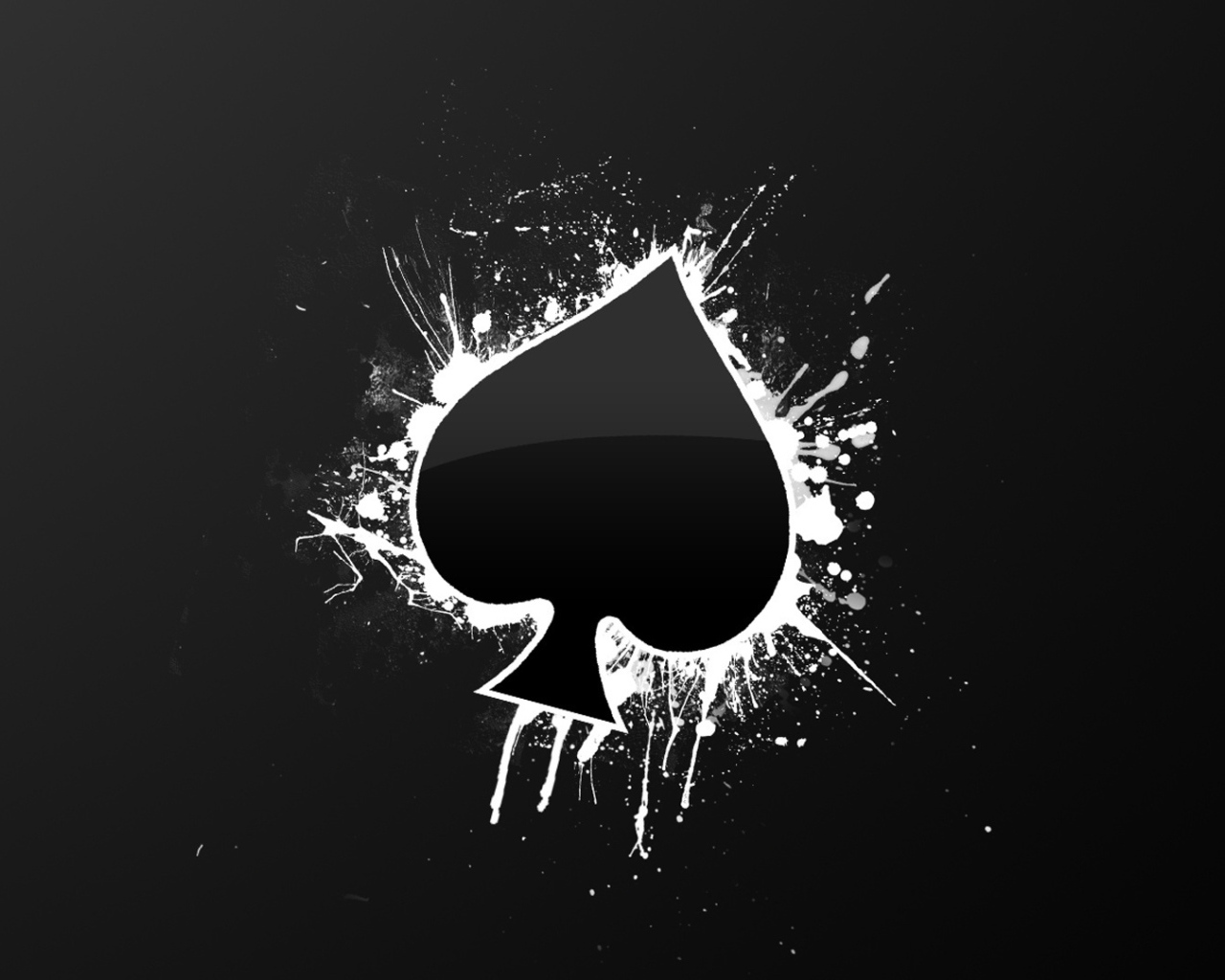 Черные обои с карточным символом