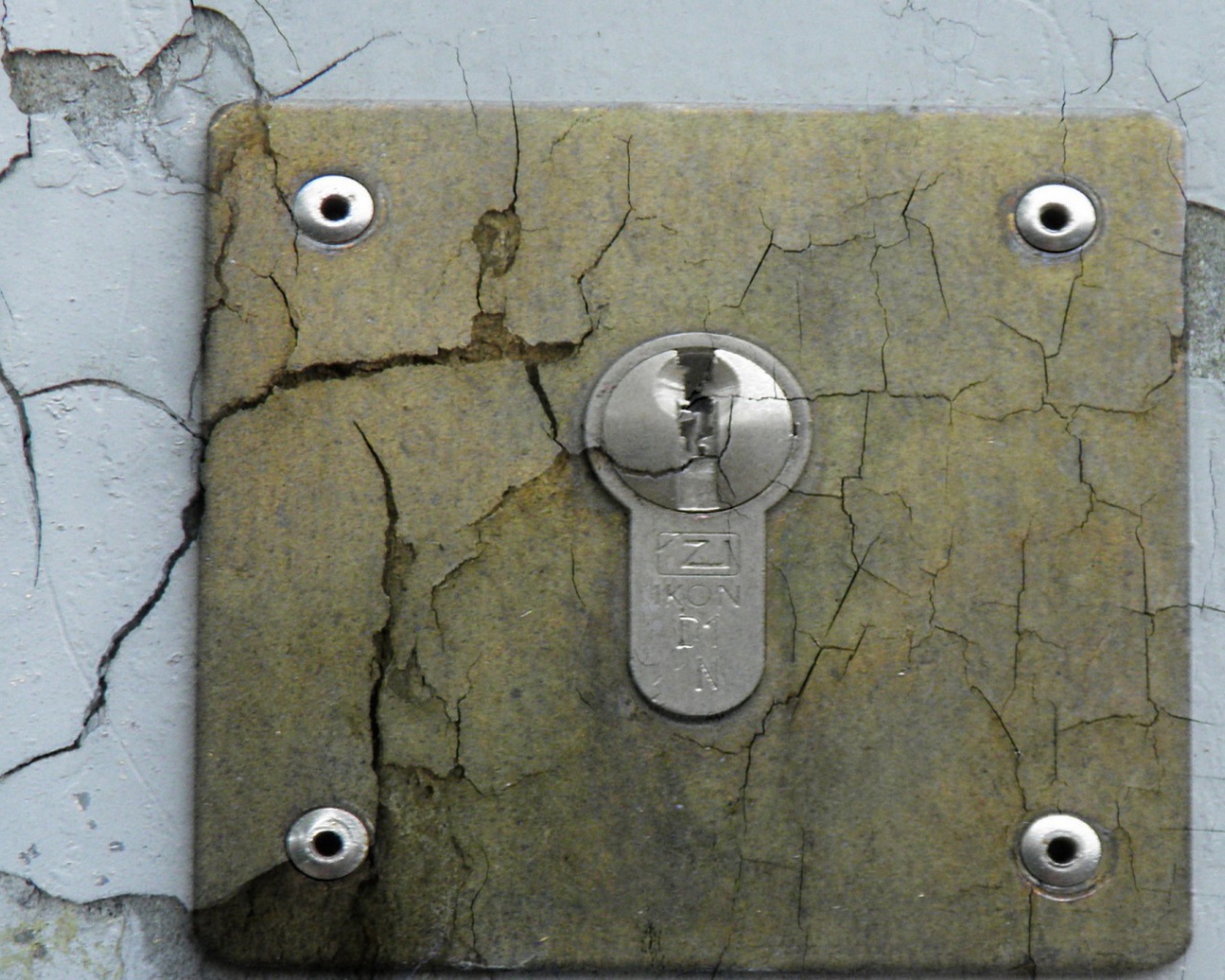 Замочная скважина