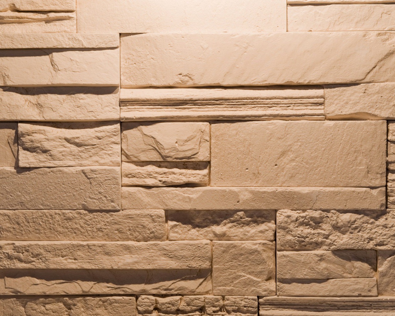 Уложеный дикий камень