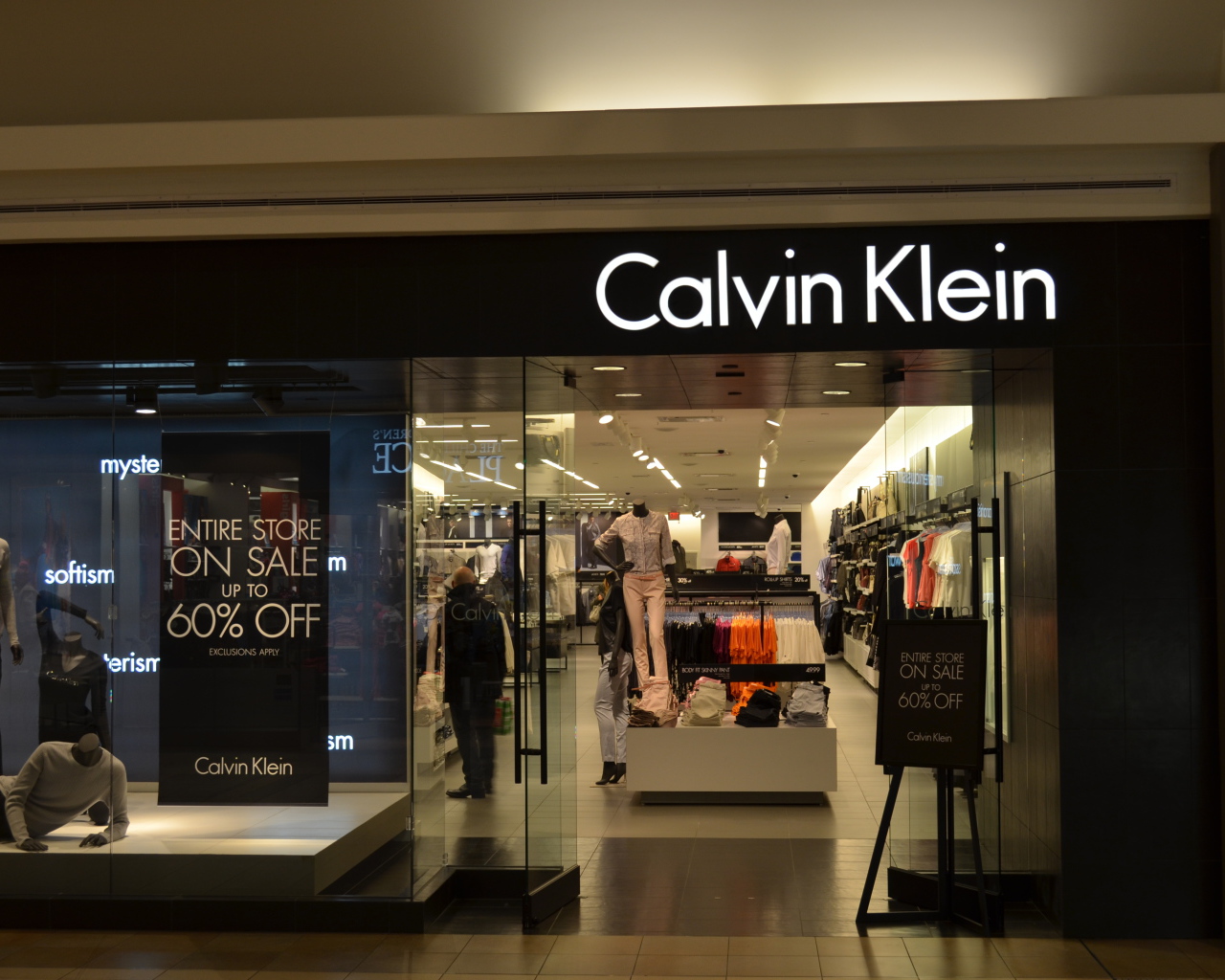 Бутик одежды Calvin Klein