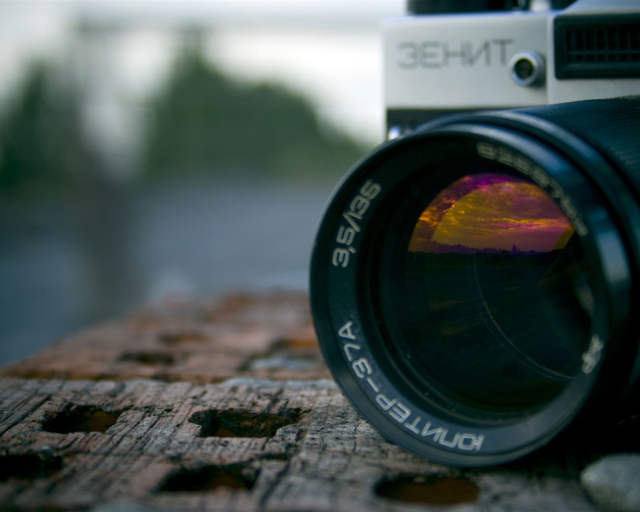 Русский фотоаппарат Зенит