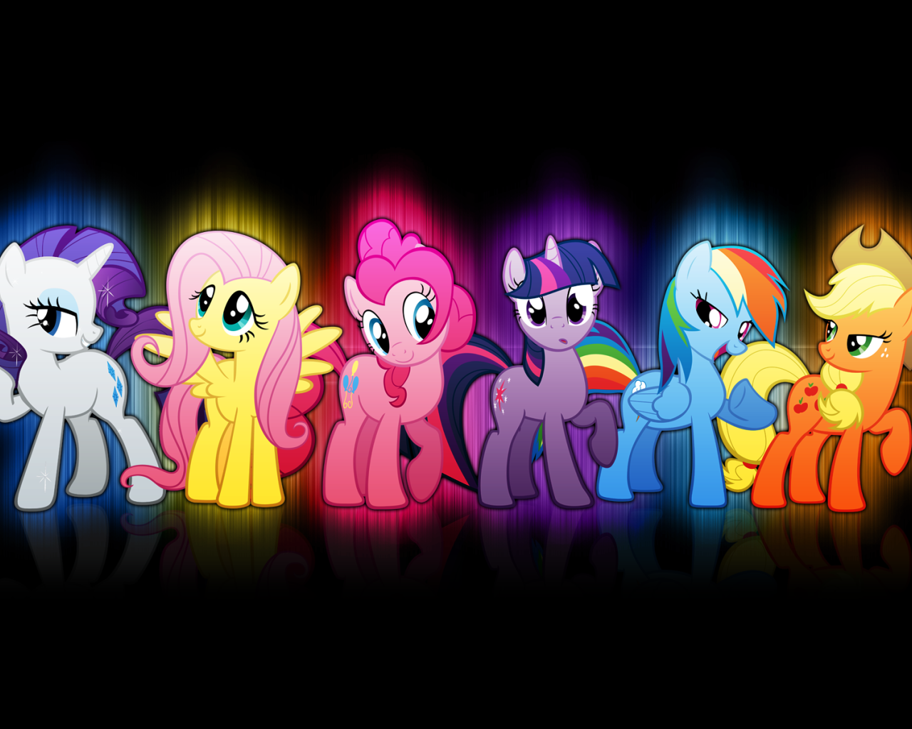 Разноцветные маленькие пони