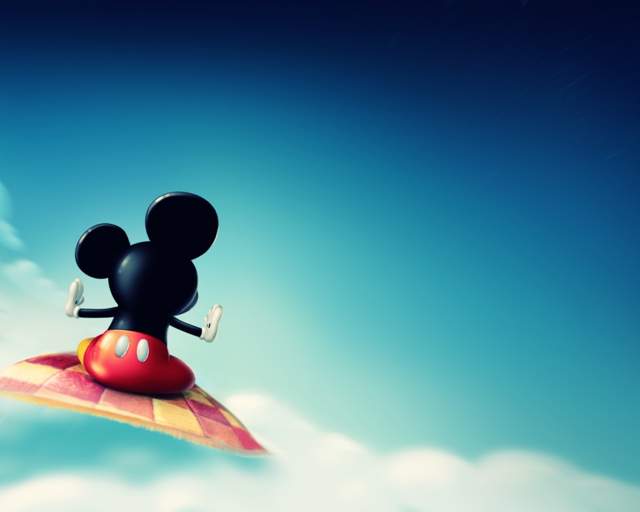 Микки маус на ковре