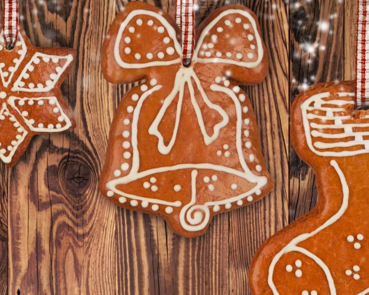 Рождественские печенья на тесемках