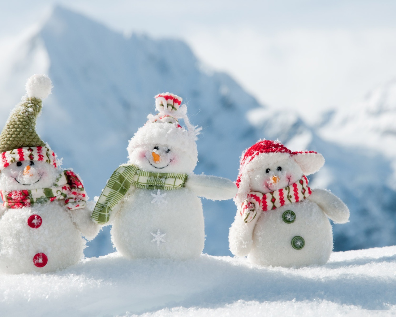 Рождественские снеговики