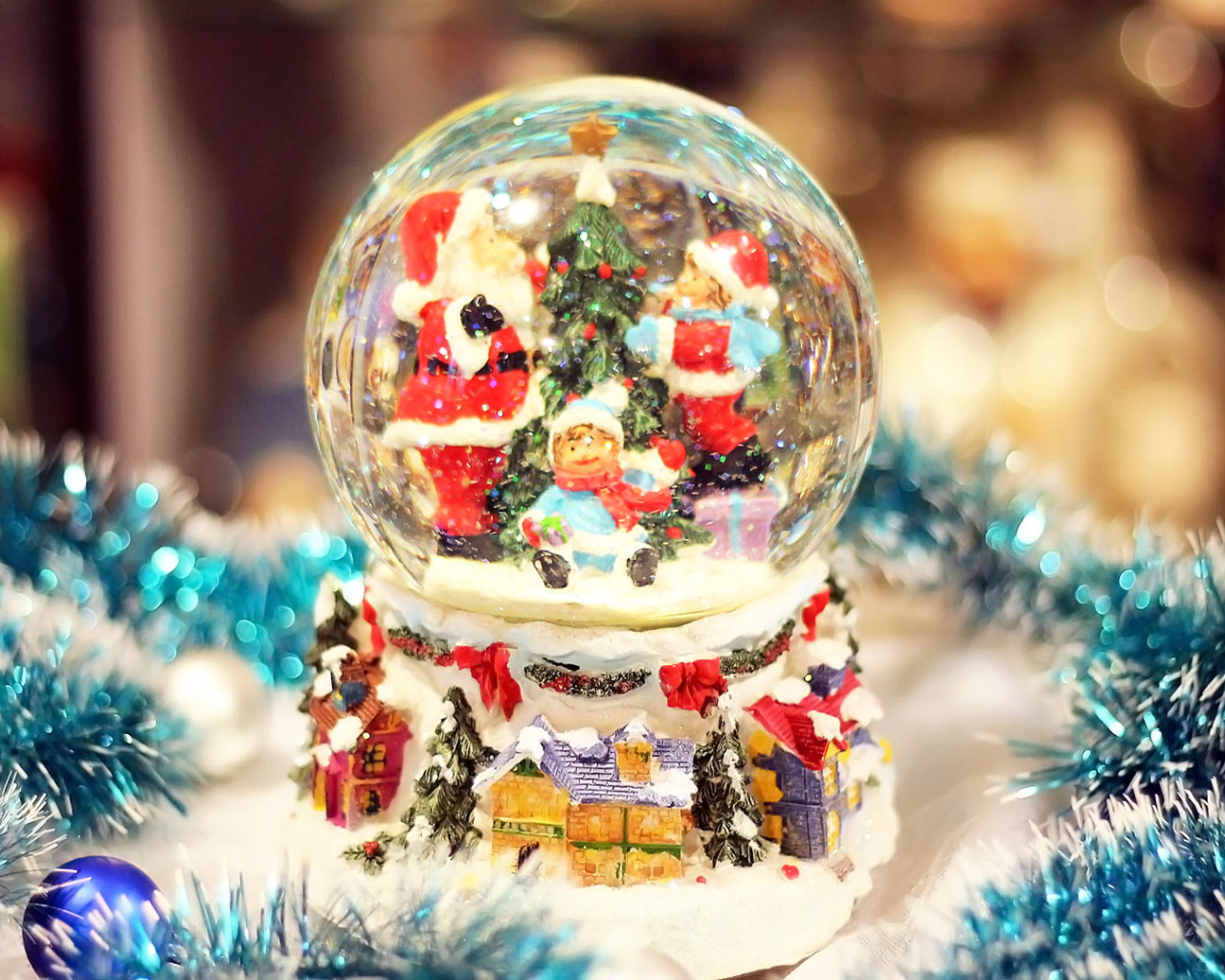 Новогодний волшебный шар