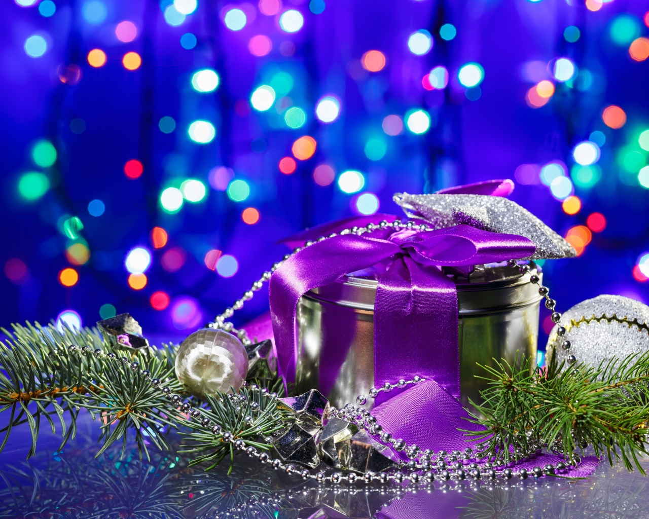 Подарок с бусами