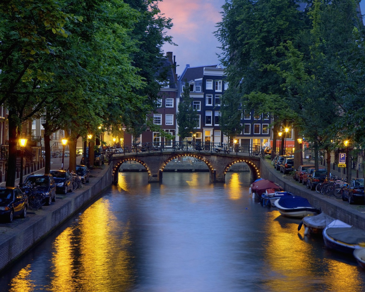 Вечерний Амстердам