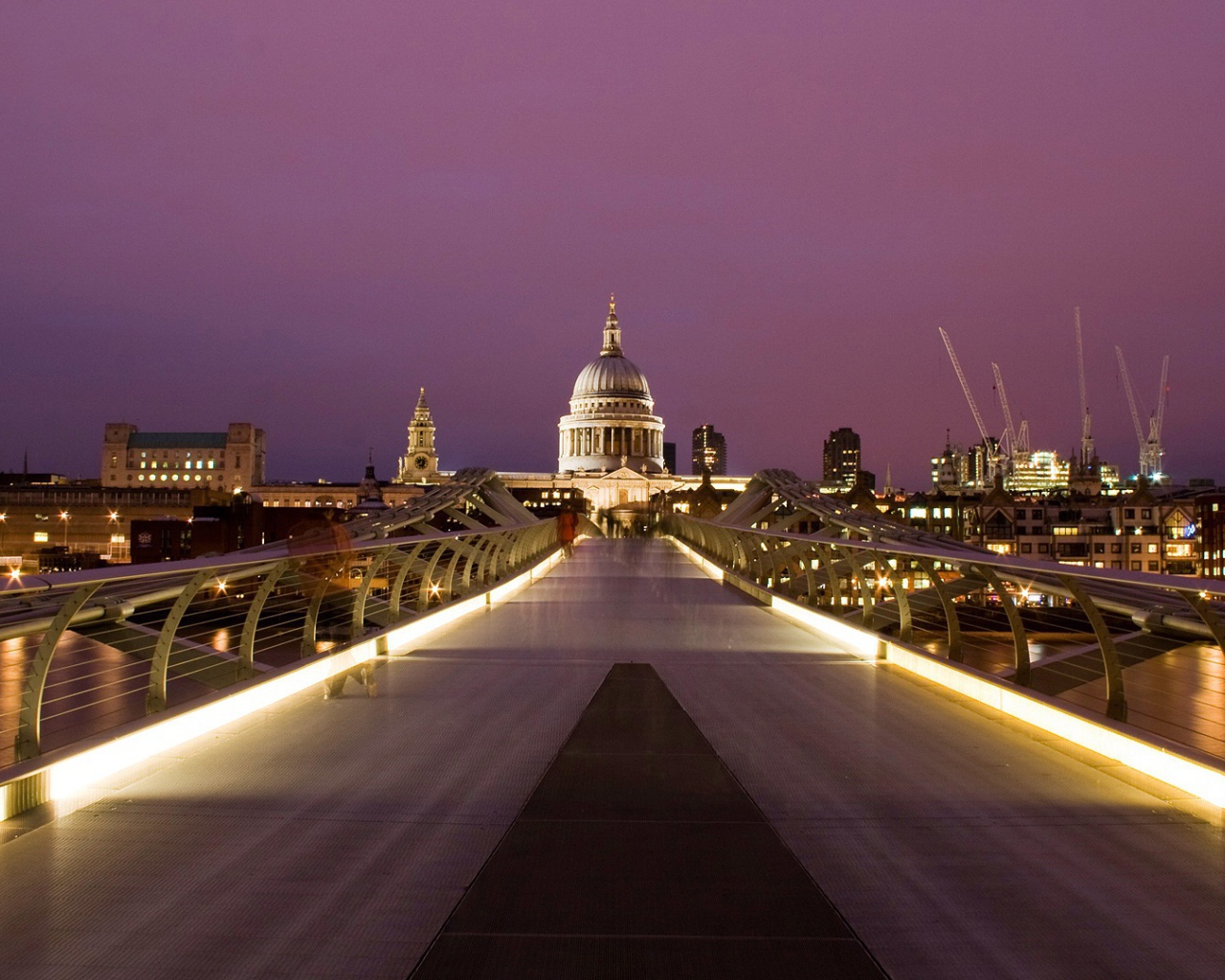 Огни ночного Лондона