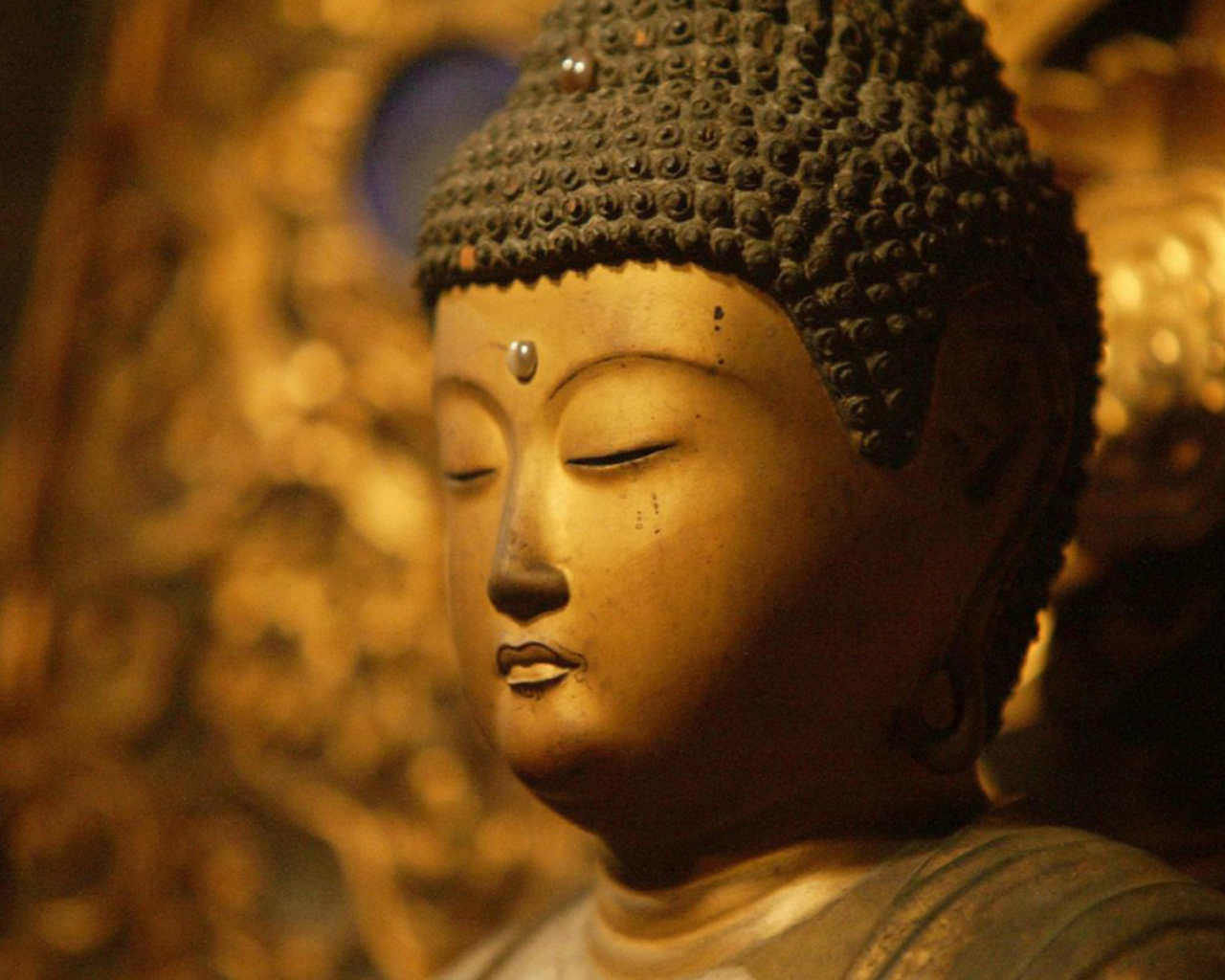 Будда с закрытыми глазами