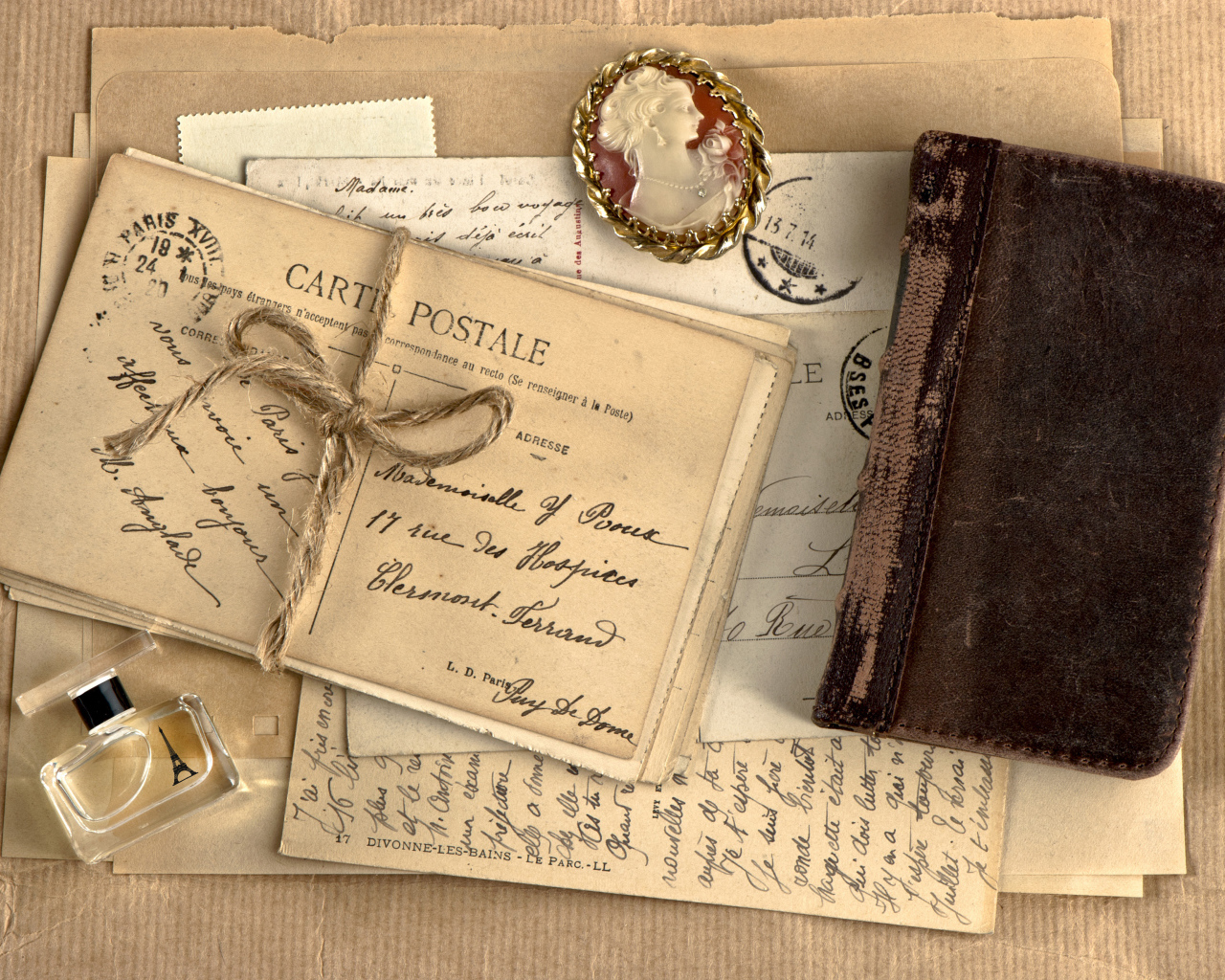 Ретро письма и духи