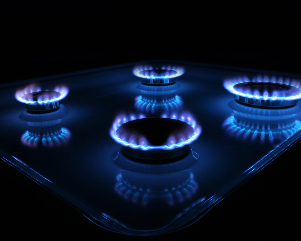 Огонь на газовой плите