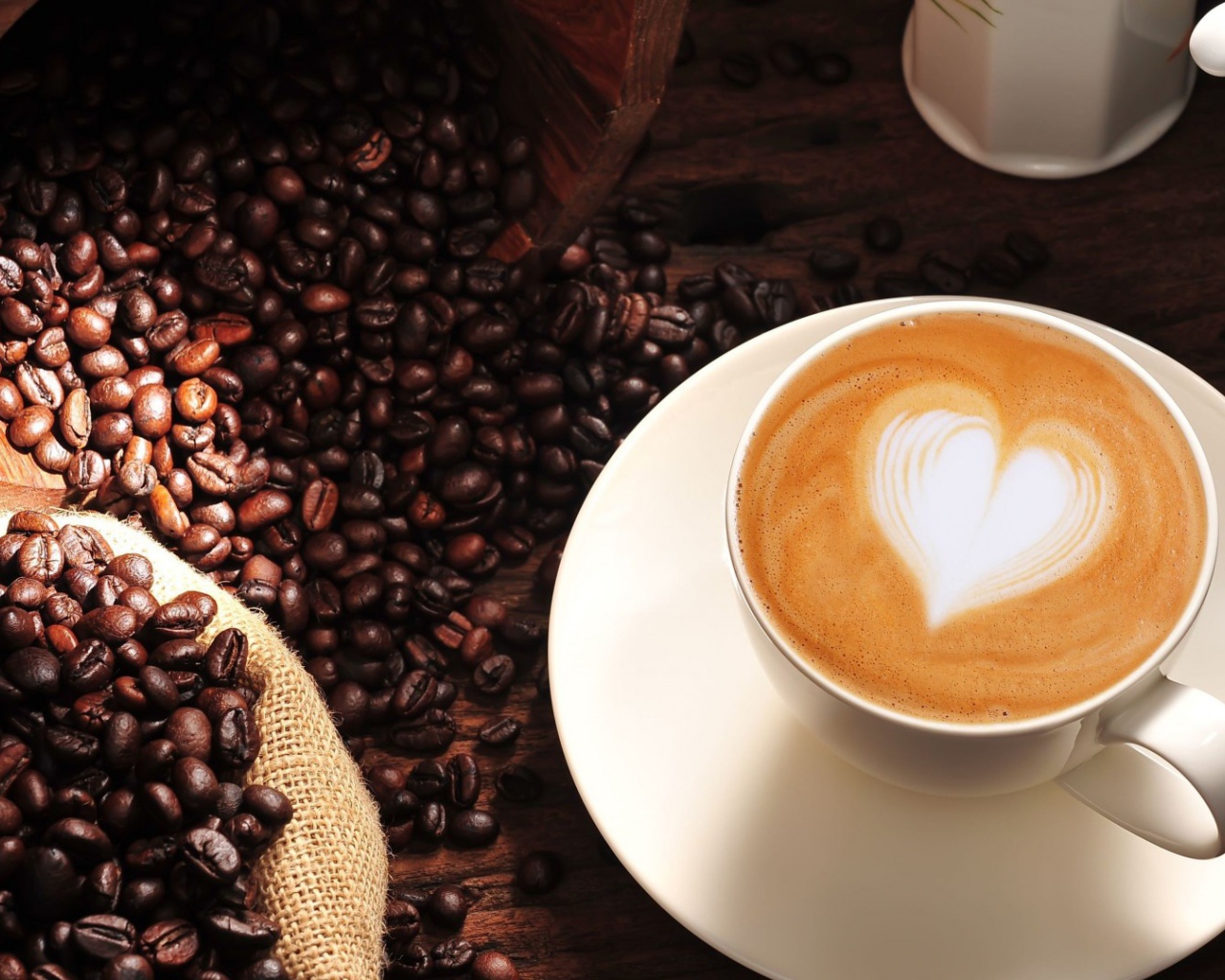 Чашка кофе с сердцем