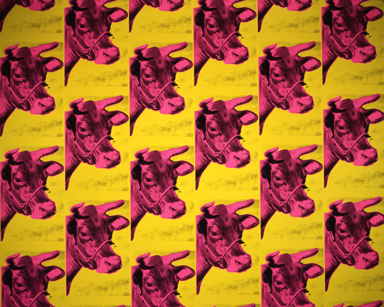 Картина Энди Уорхола красной коровы