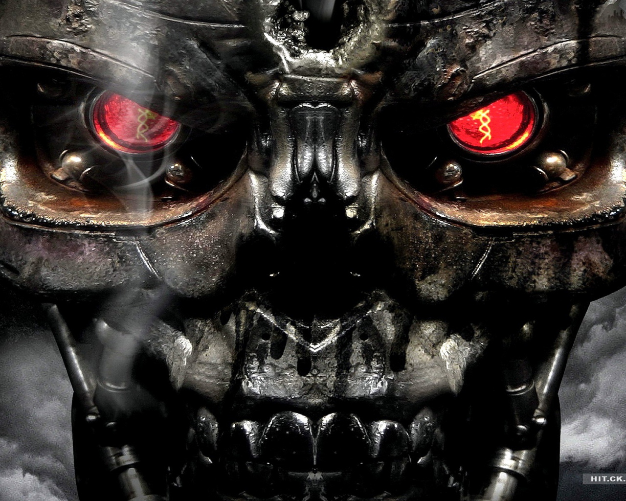 Красные глаза терминатора