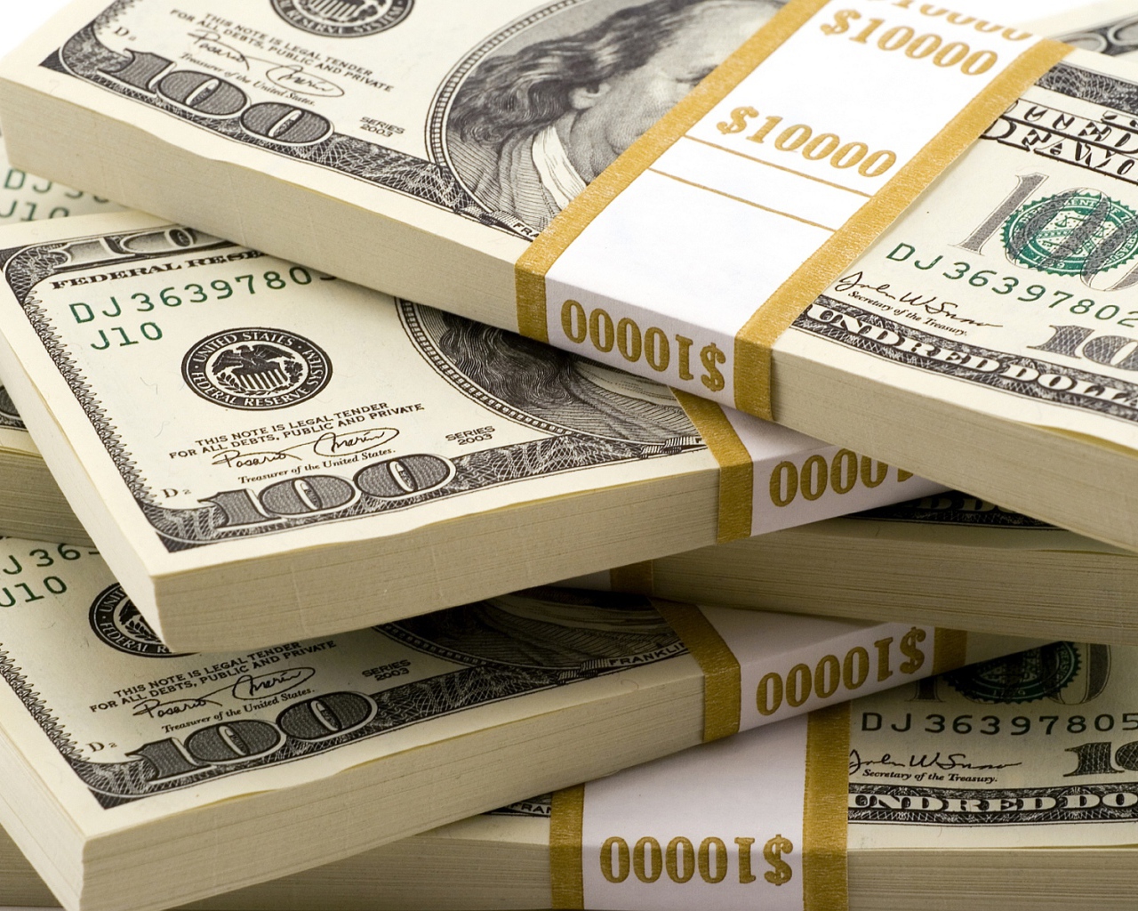 Стопка долларов