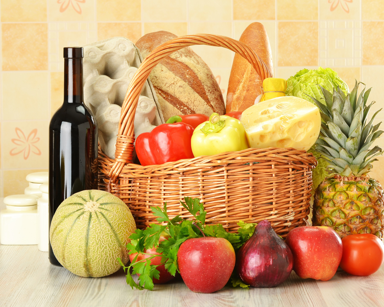 Корзина с продуктами