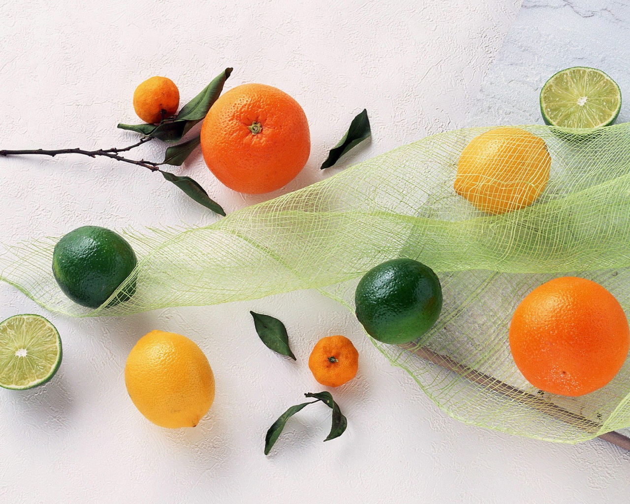 Апельсины и лимоны