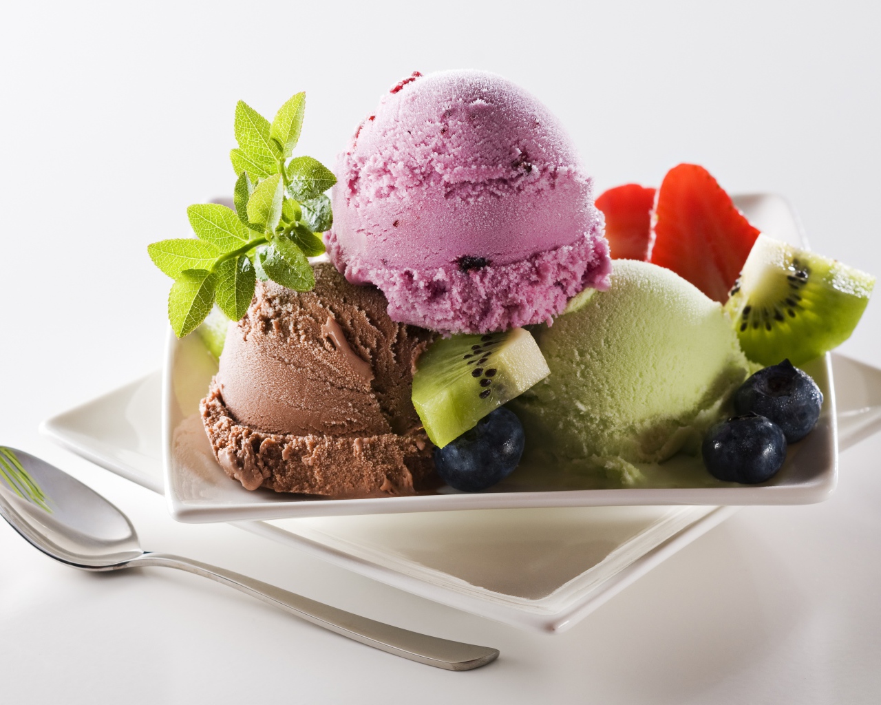 Шарики мороженого