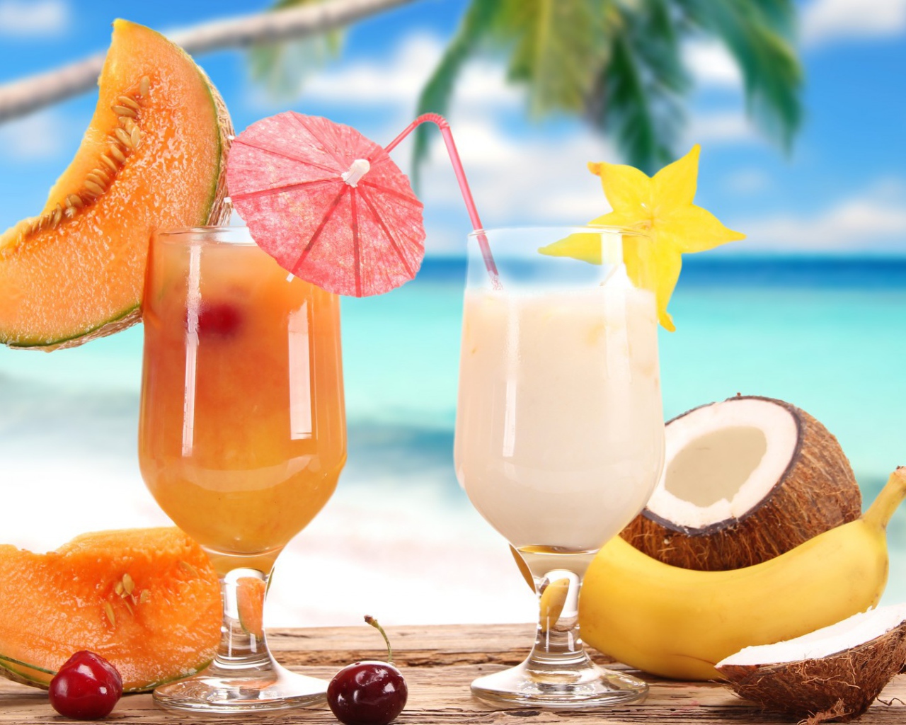 Коктейли тропические