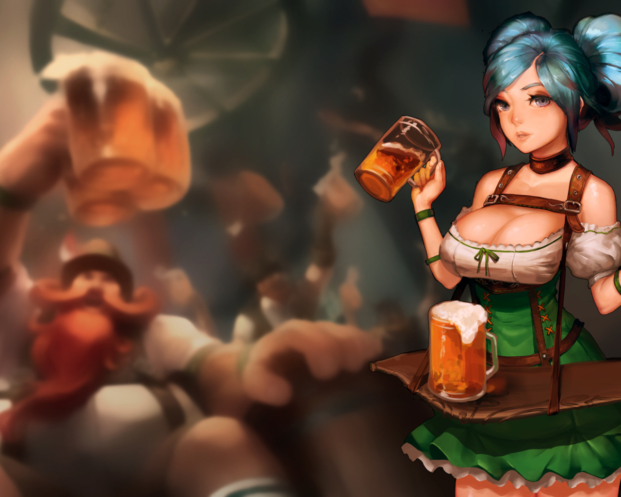 Девушка с пивом