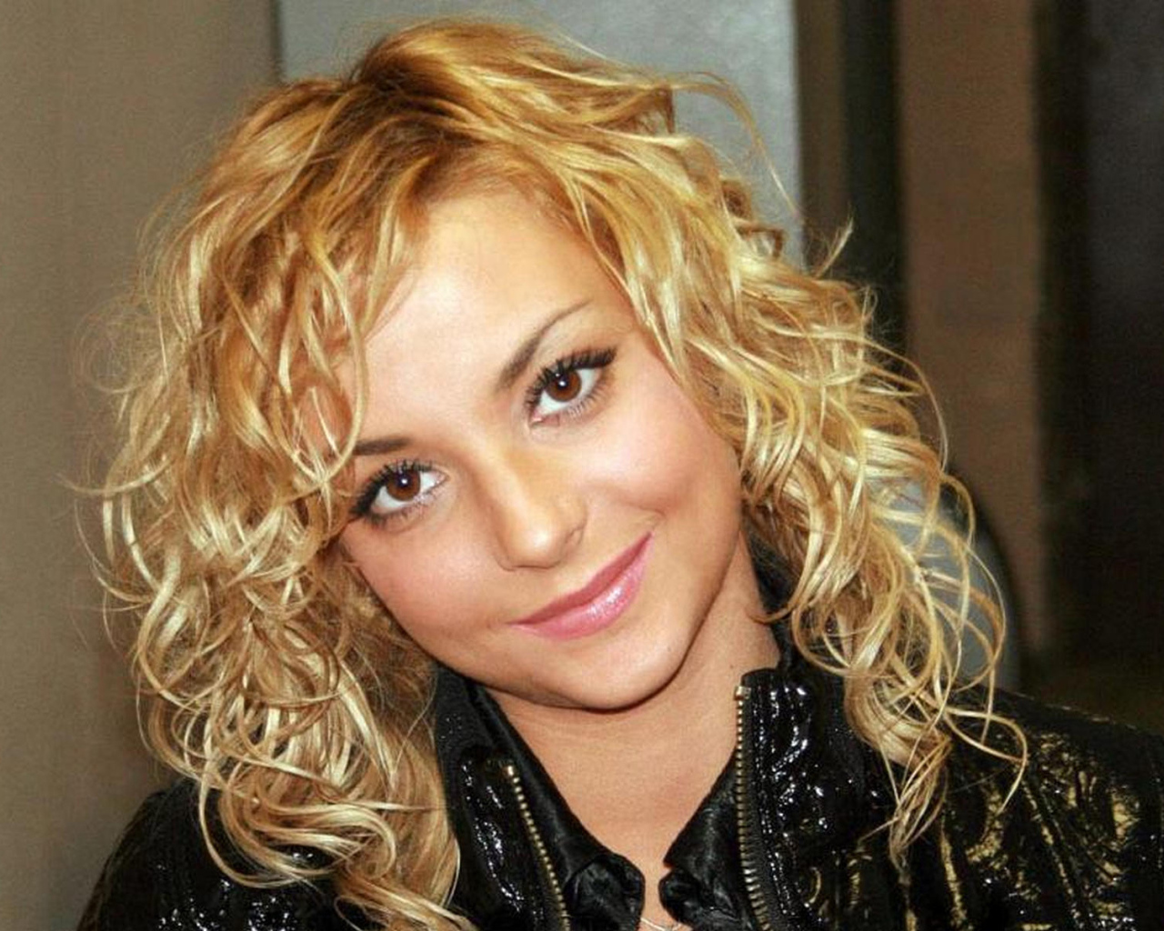 Популярная Дарья Сагадова