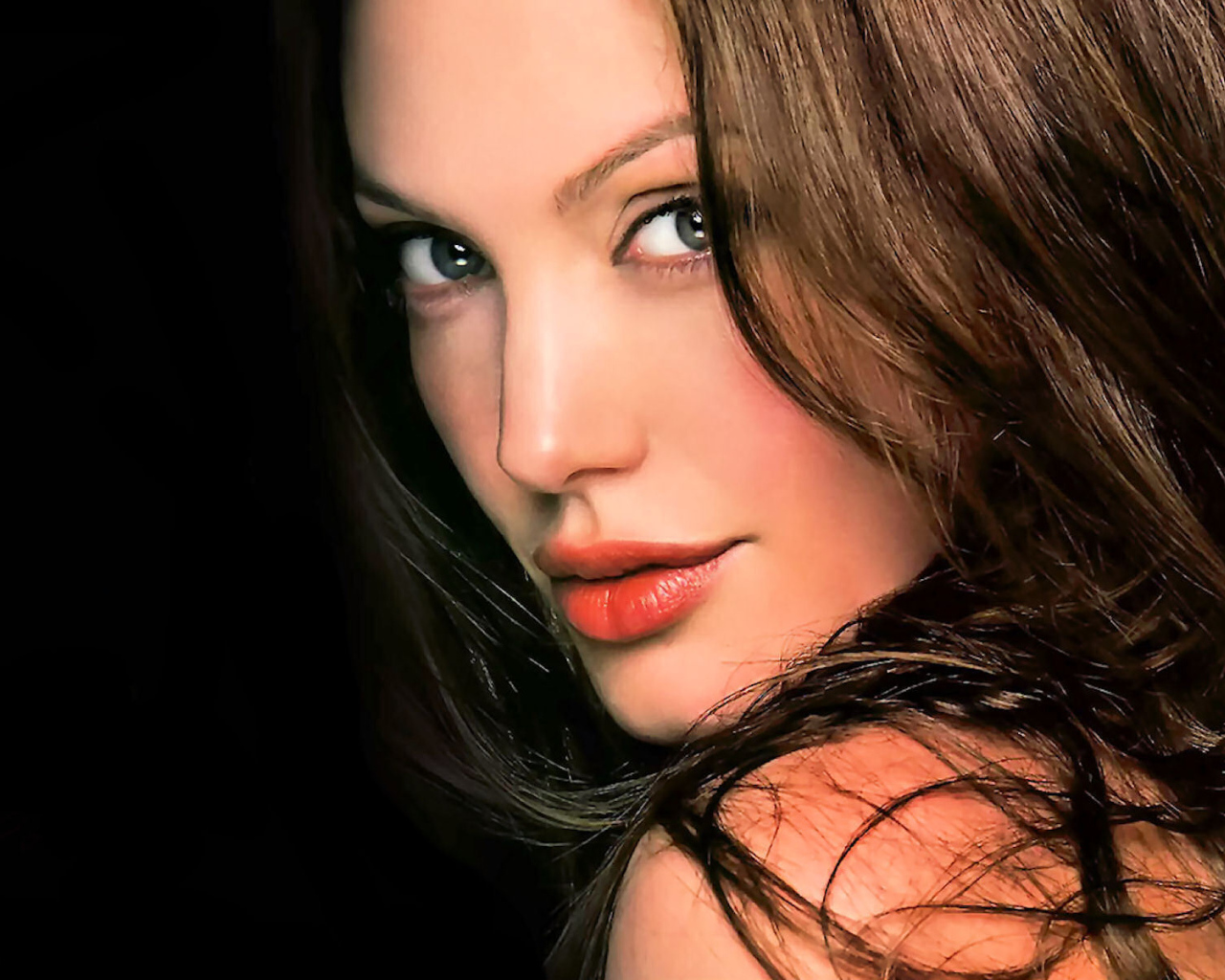 Popular Movie Actress Angelina Jolie