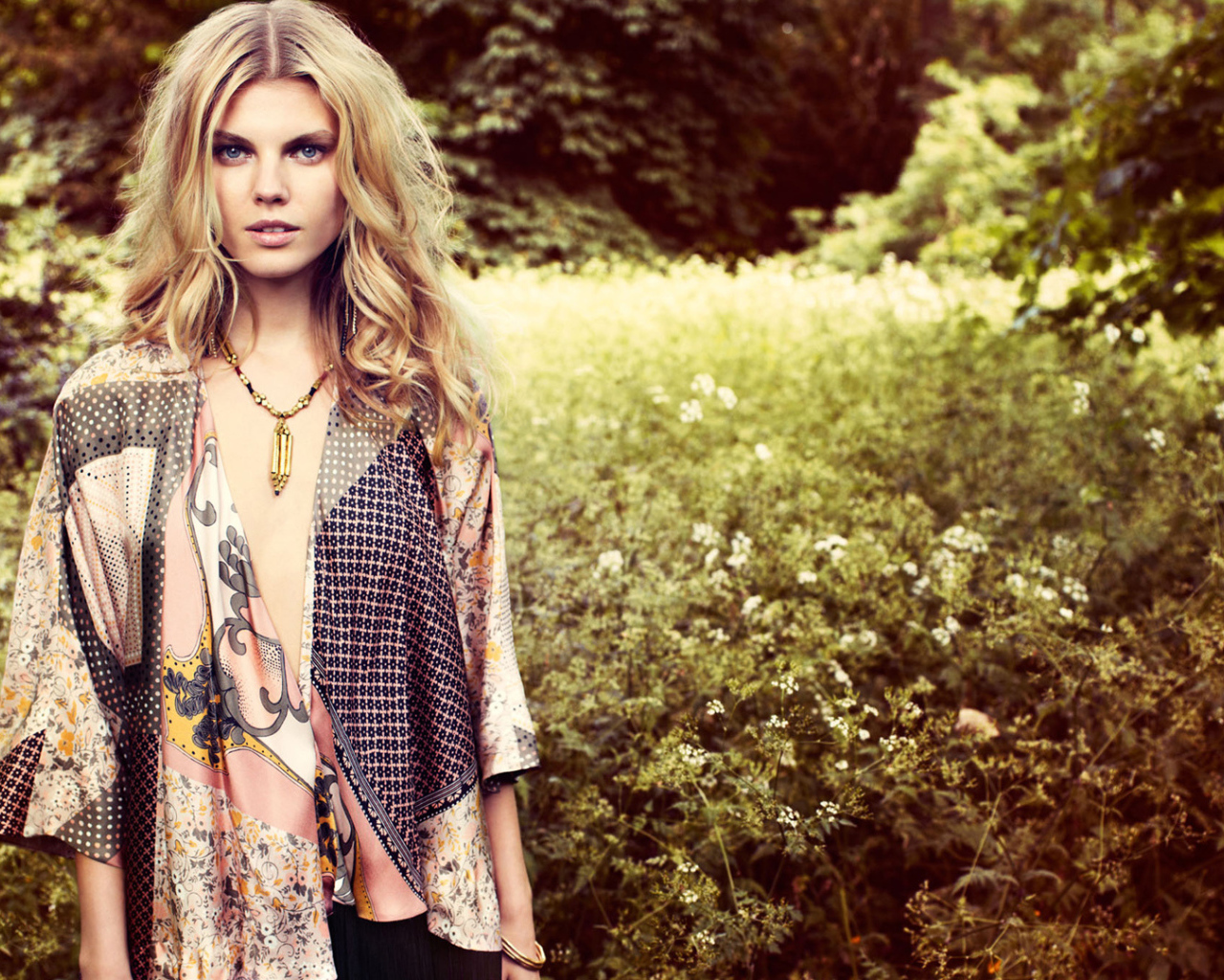 Популярная актриса Марина Линчук