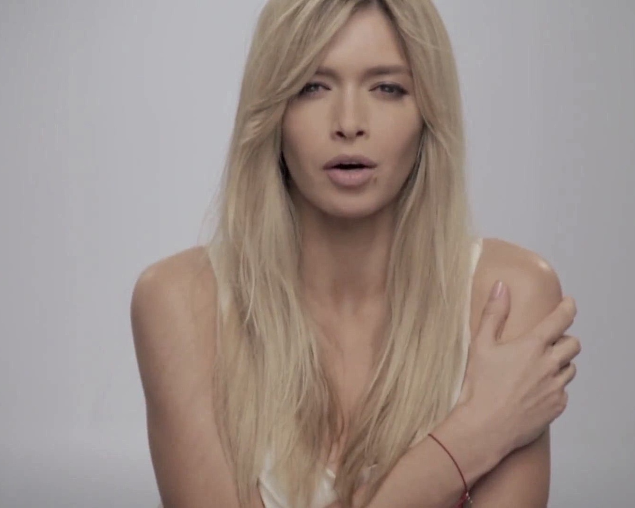 Знаменитая актриса Вера Брежнева