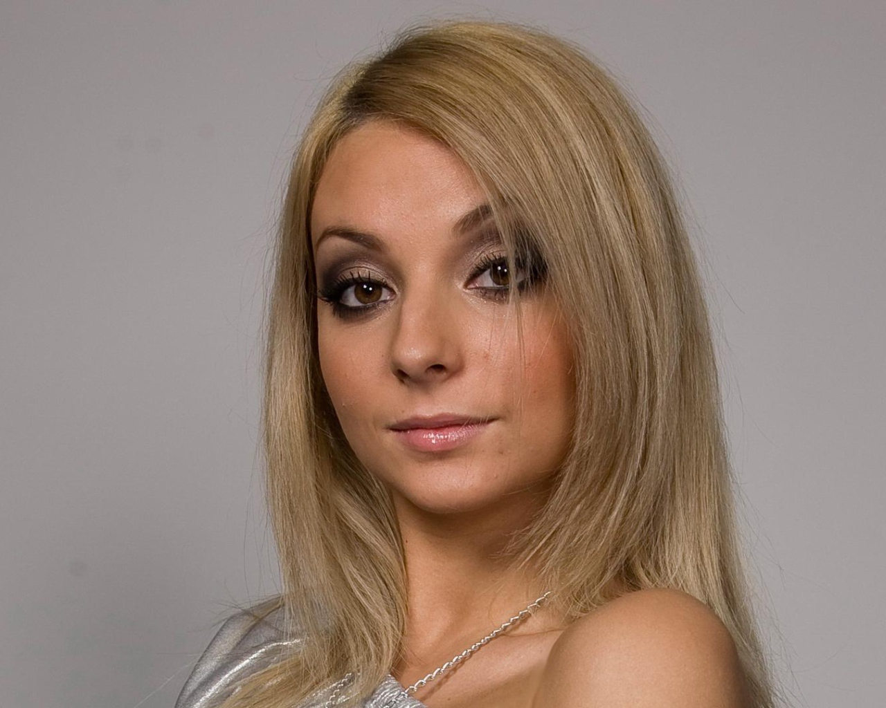 Знаменитая Дарья Сагадова