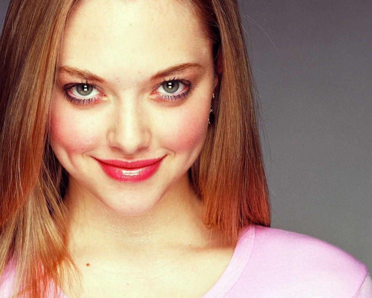 Суперзвезда Аманда Сайфред