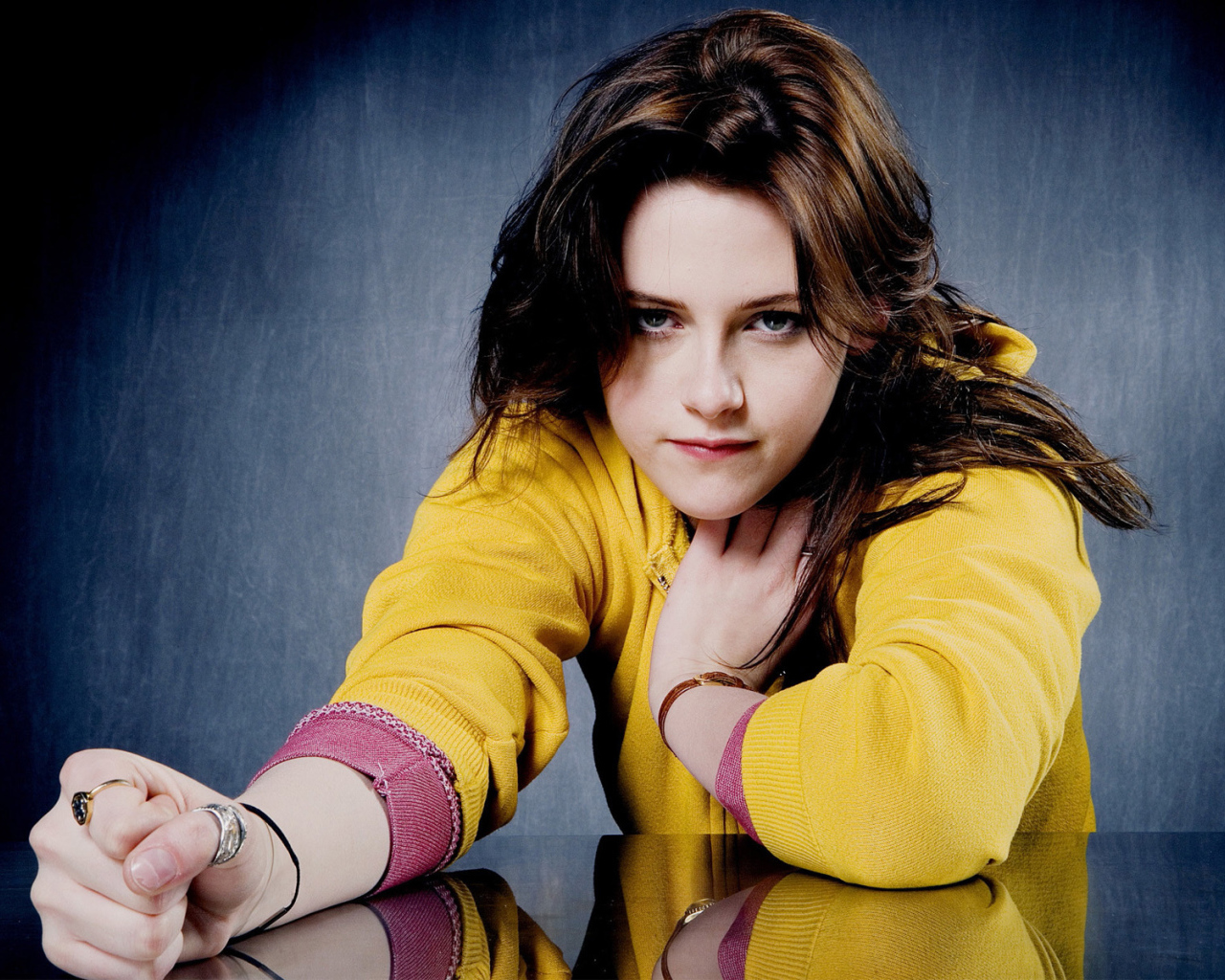 Красивая актриса Кристен Стюарт