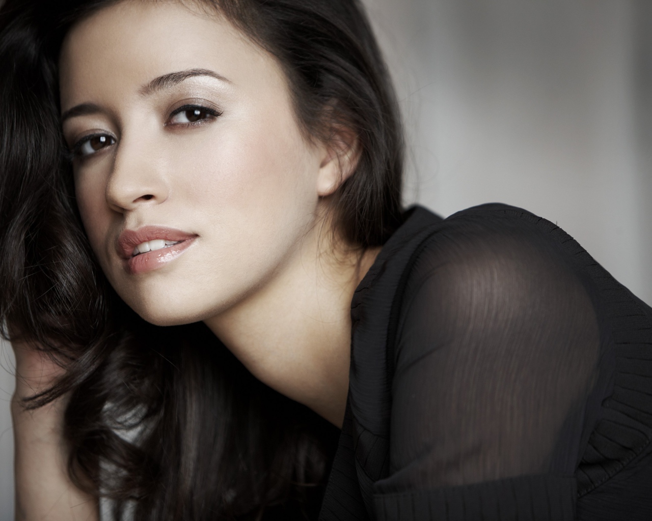 Знаменитая Кристиан Серратос