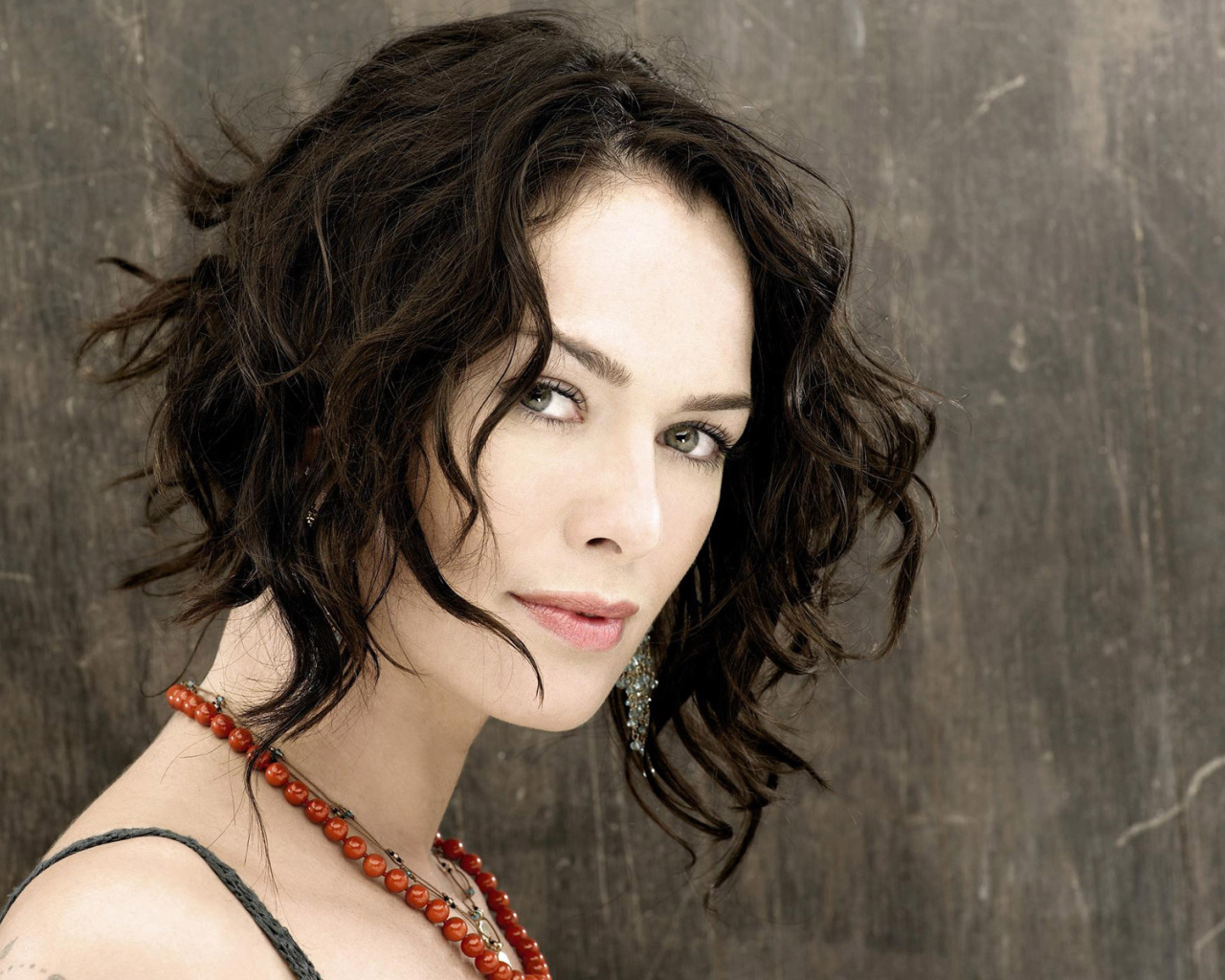 Знаменитая Лина Хиди