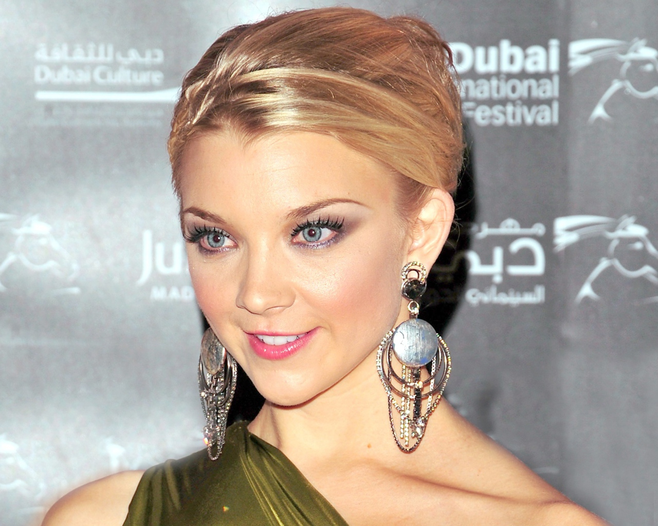 Знаменитая Натали Дормер