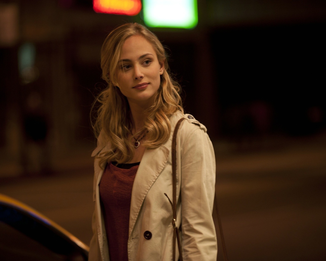 Прекрасная актриса Нора Арнезедер