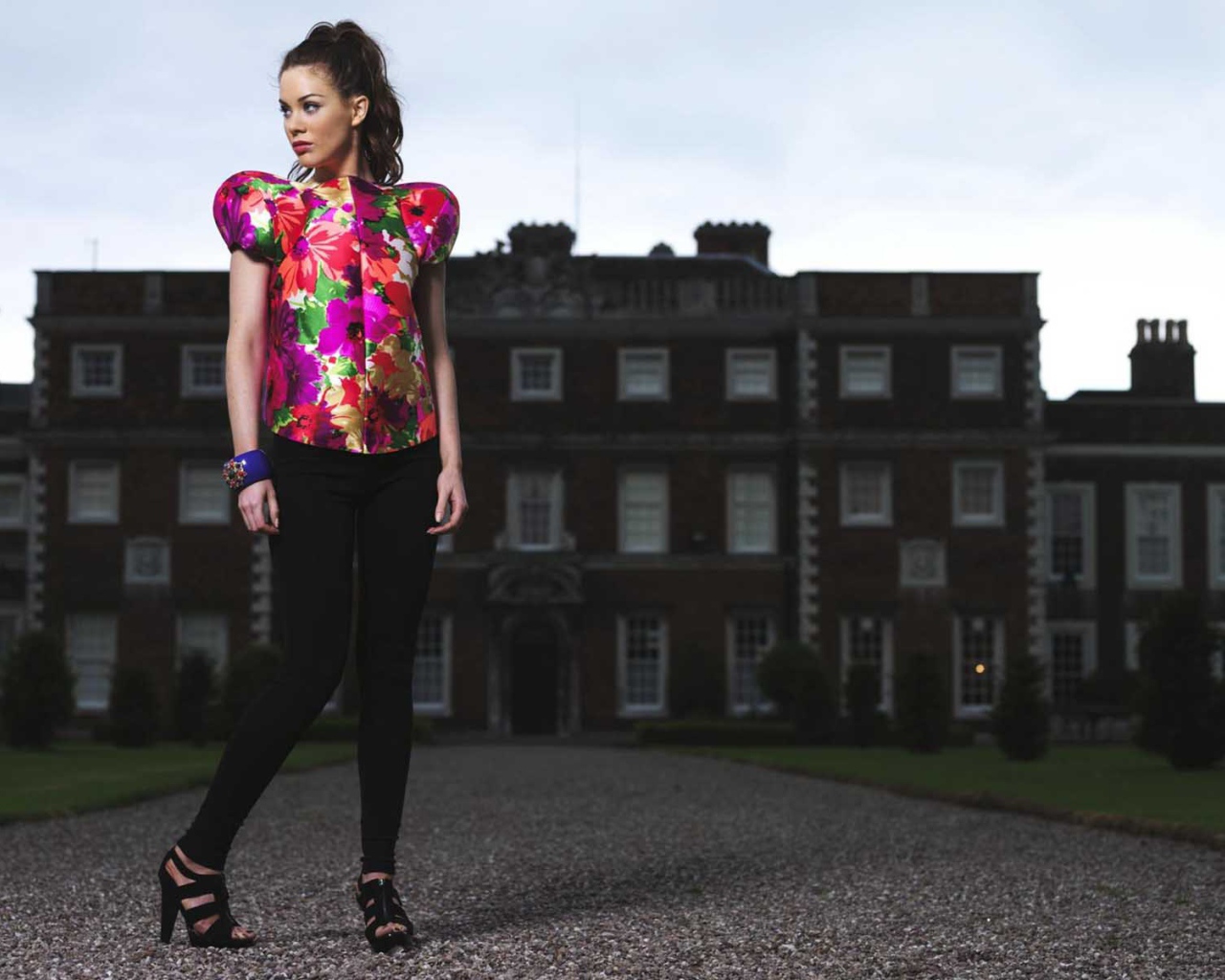 Очаровательная Роксанна МакКи