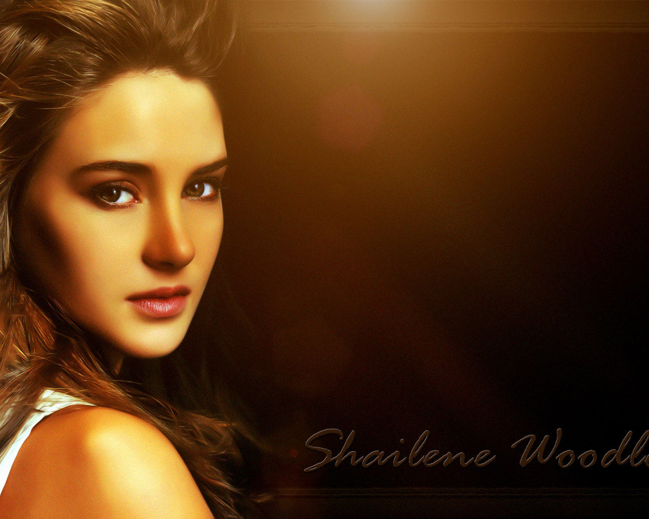 Популярная модель Шейлин Вудли