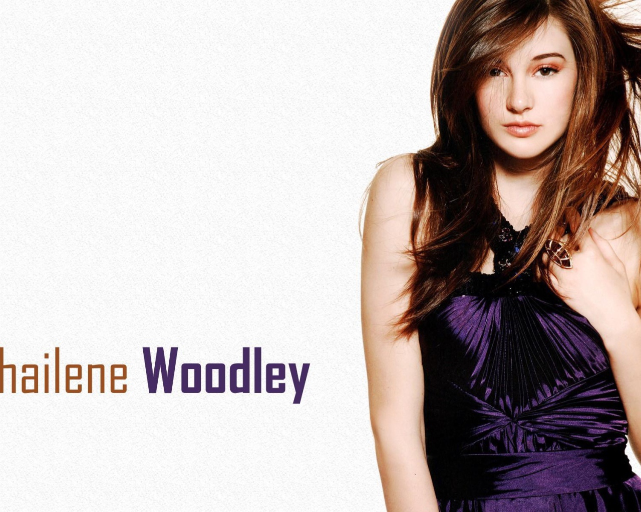 Кинозвезда Шейлин Вудли