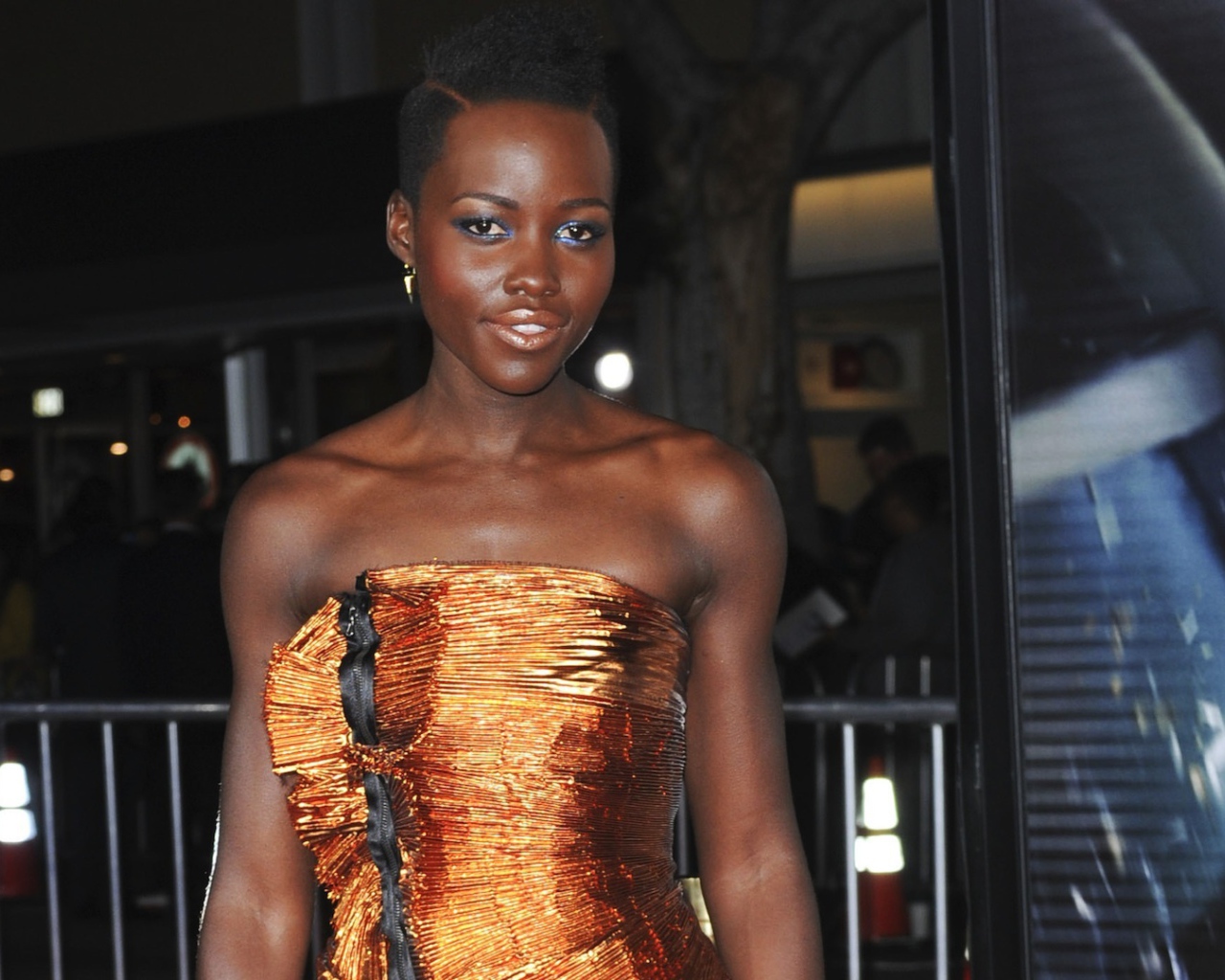 Лупита Нионго